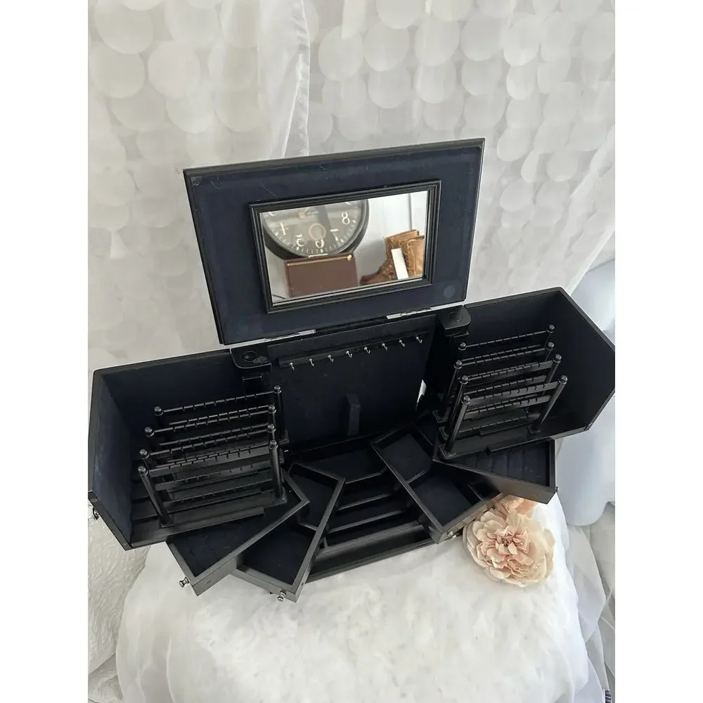 Lori Greiner Black Clever & Unique Creations Deluxe Jewelry Organizer Case