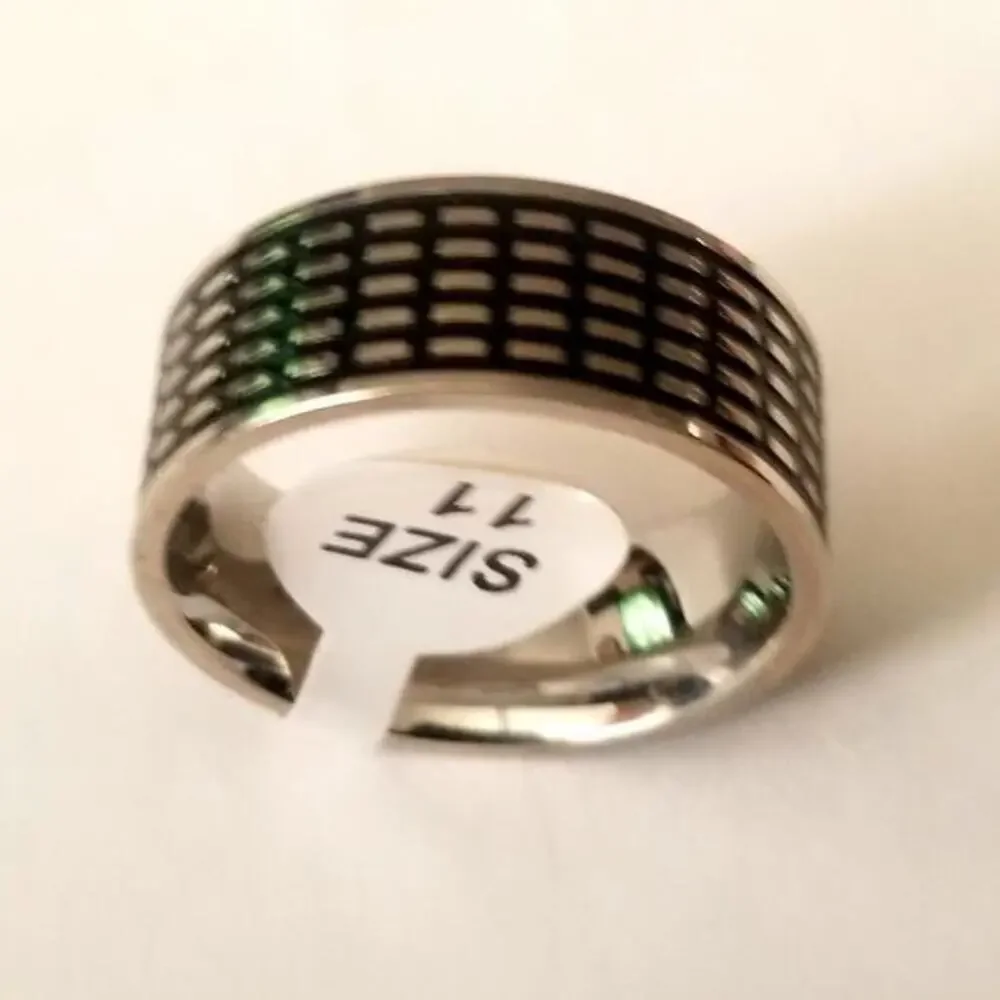New stainless‎ steel two tone ring size 12