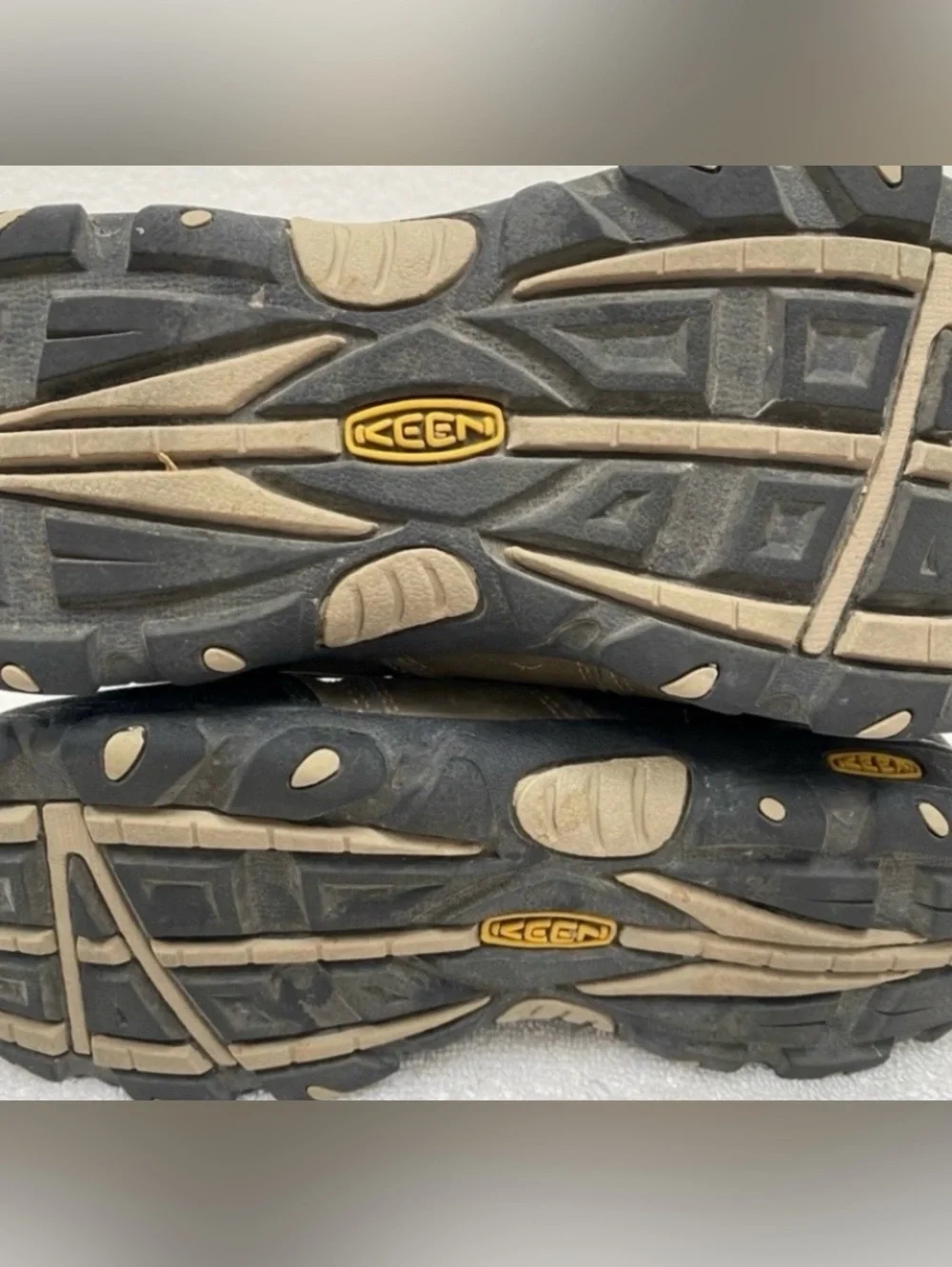 Keen Girls Brown Bungie Waterproof Hiking Outdoor Boot Size EU 36 Kids 4 Camping